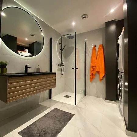 Apartamento I *